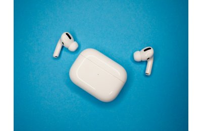 Dlaczego moje słuchawki AirPods ciągle się rozłączają?