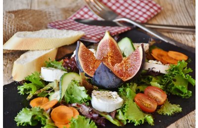 Tips for healthy eating and cooking at home during the MCO